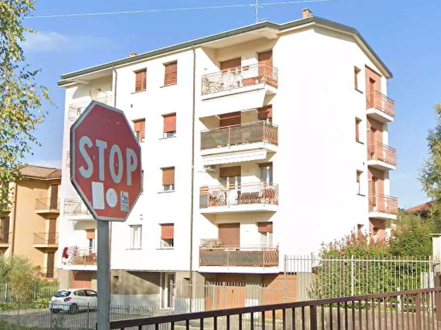 Immagine 17 di Appartamento in vendita  in Via Risorgimento a Olgiate Molgora