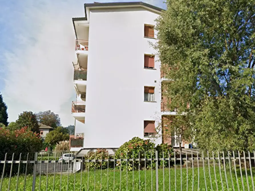 Immagine 19 di Appartamento in vendita  in Via Risorgimento a Olgiate Molgora