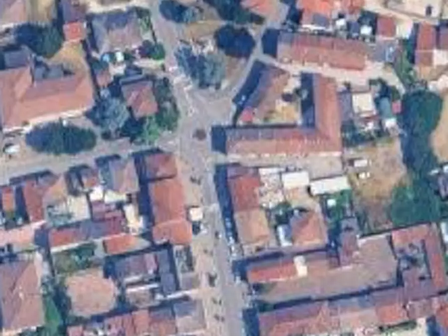 Immagine 11 di Garage in vendita  in Piazza A. De Gasperi a San Giovanni Lupatoto
