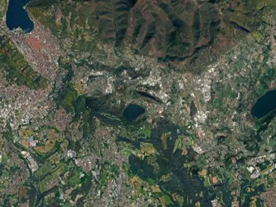 Immagine 6 di Terreno agricolo in vendita  in Via degli Alpini a Lipomo