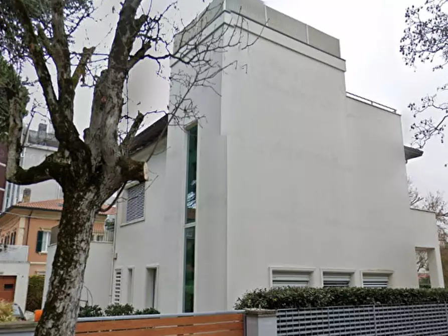Immagine 9 di Casa bifamiliare in vendita  in Via Cesare Battisti  a Pesaro