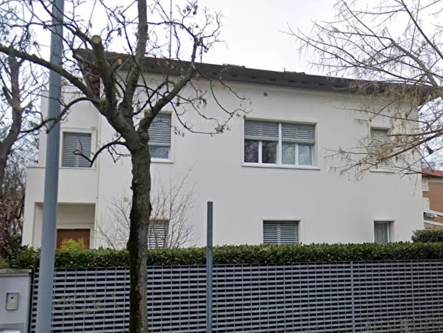 Immagine 11 di Casa bifamiliare in vendita  in Via Cesare Battisti  a Pesaro