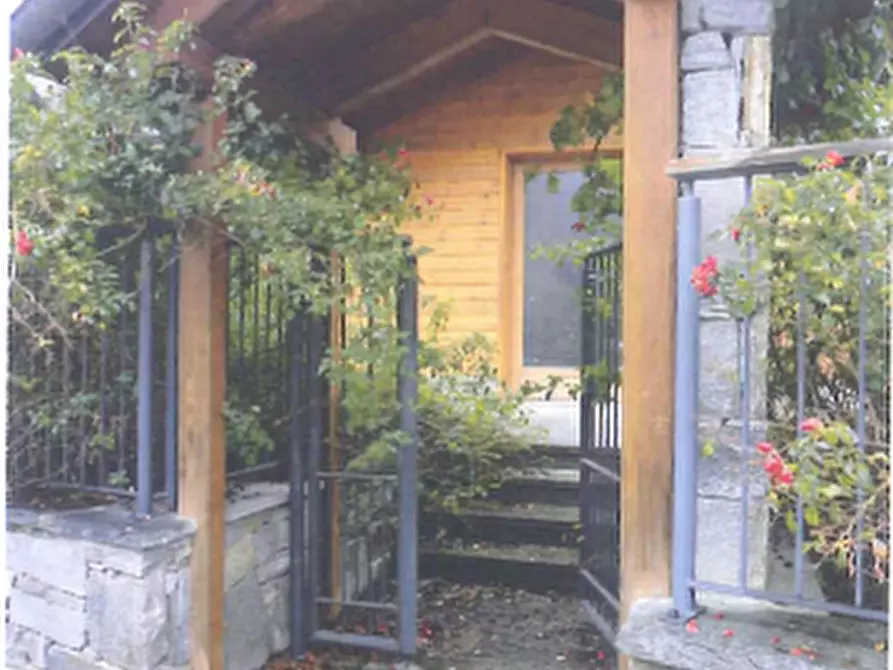 Immagine 1 di Villa in vendita  in Corso Nizza a Limone Piemonte