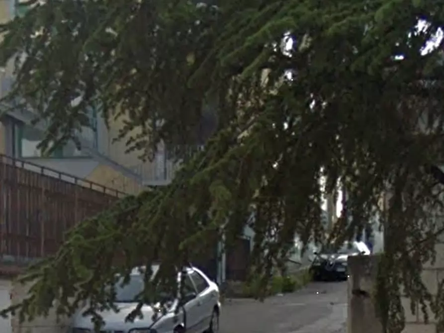 Immagine 10 di Negozio in vendita  in Contrada San Chirico a Benevento