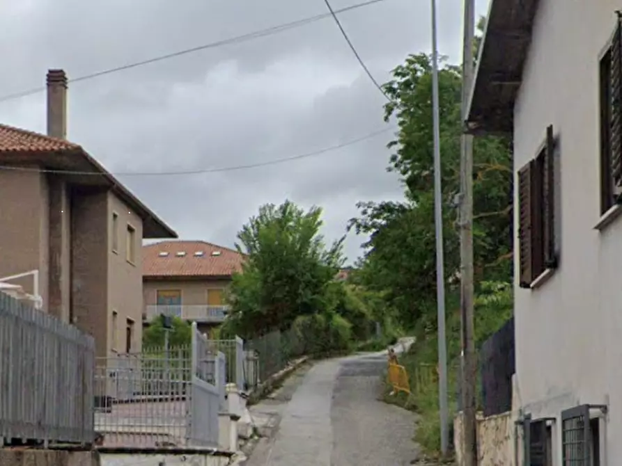 Immagine 8 di Garage in vendita  in Via Monte Terminillo a L'aquila