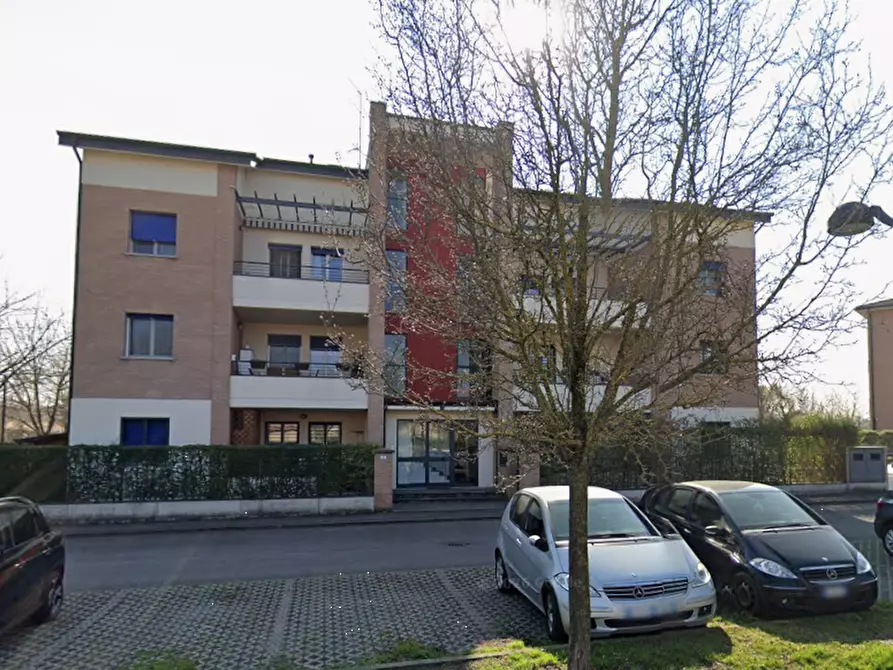Immagine 5 di Appartamento in vendita  in Via Serge Reggiani a Reggio Nell'emilia
