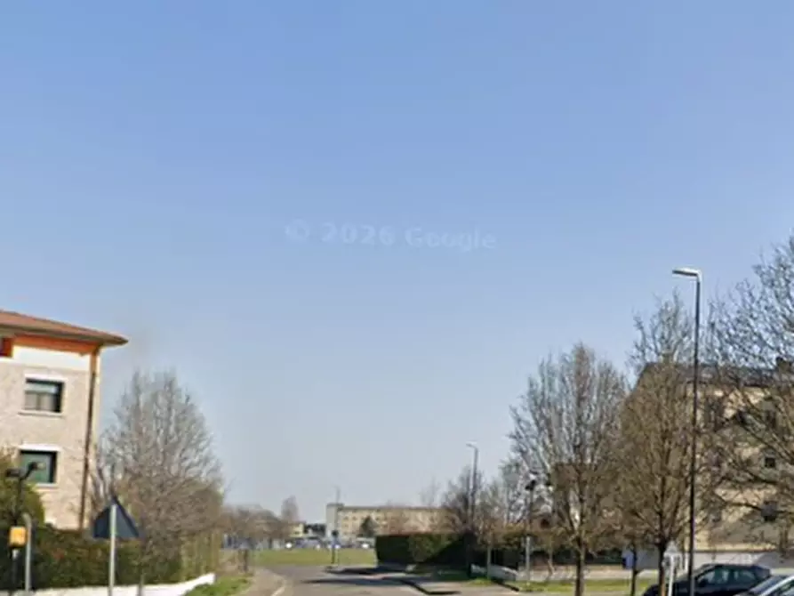 Immagine 11 di Appartamento in vendita  in Via Serge Reggiani a Reggio Nell'emilia