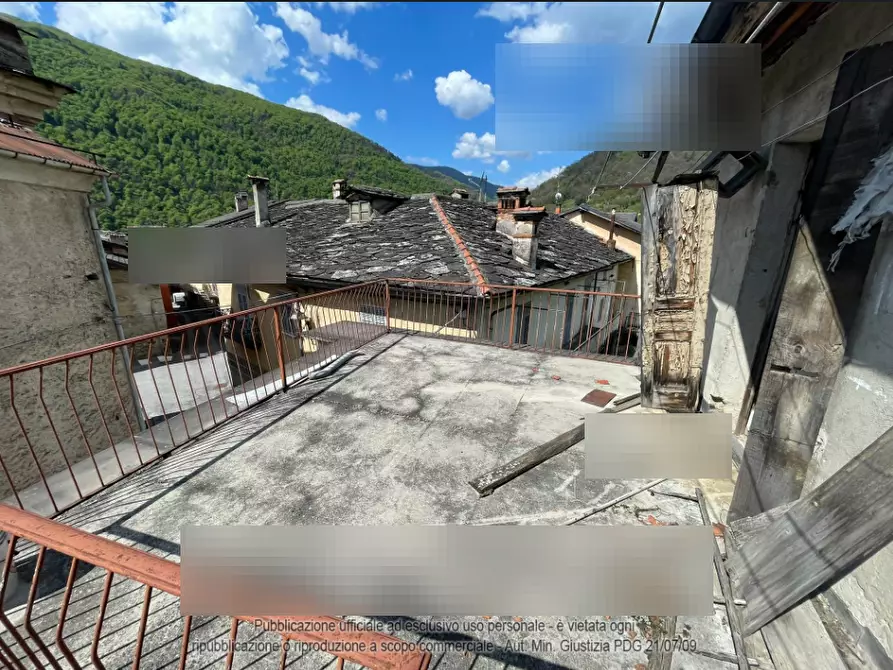 Immagine 3 di Casa indipendente in vendita  in Via Aldo Beltricco a San Damiano Macra