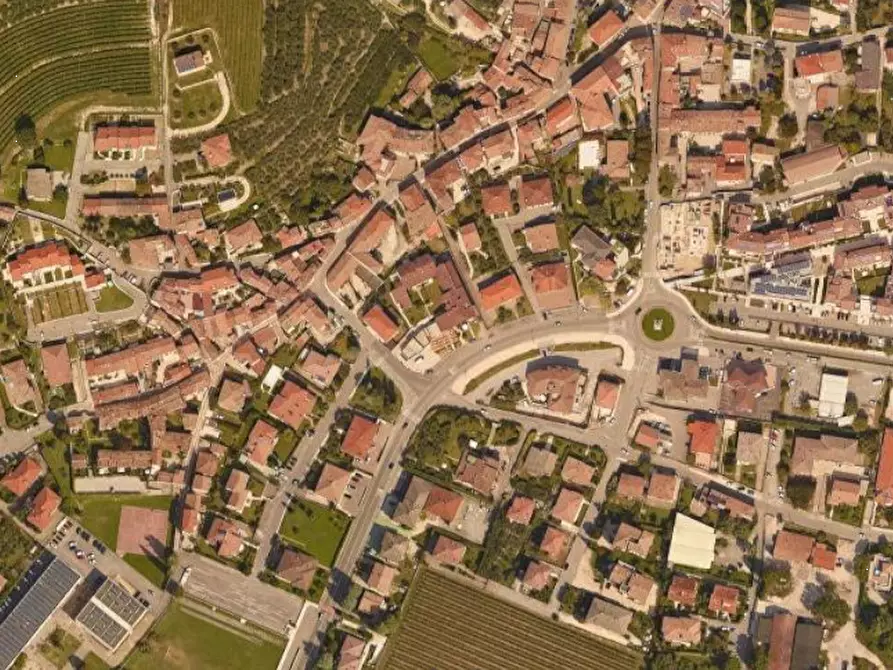 Immagine 2 di Appartamento in vendita  in Via Matteotti a Sant'ambrogio Di Valpolicella