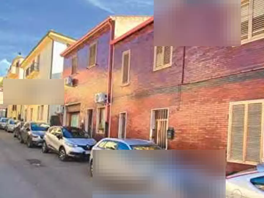 Immagine 4 di Negozio in vendita  in via Sardegna a Iglesias