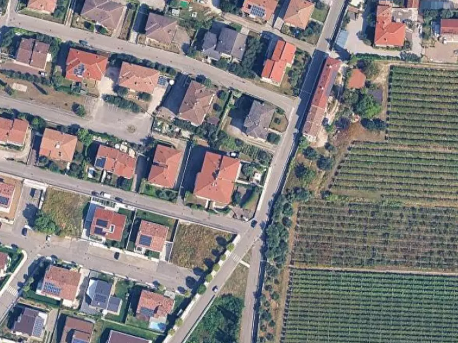 Immagine 13 di Appartamento in vendita  in Via Giare a Sant'ambrogio Di Valpolicella