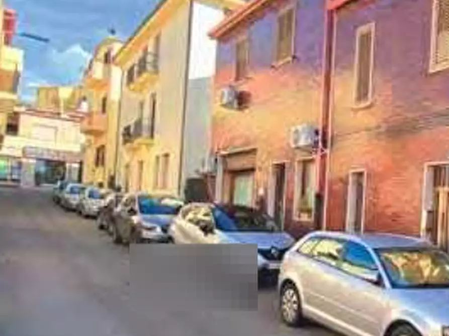 Immagine 6 di Negozio in vendita  in via Sardegna a Iglesias