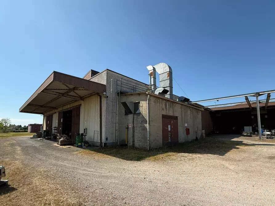 Immagine 4 di Capannone industriale in vendita  in via Cirillo Bassi a Galliera