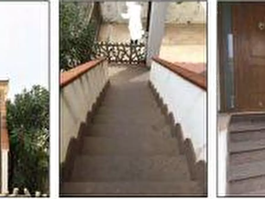 Immagine 2 di Casa indipendente in vendita  in Via Genova a Portoscuso