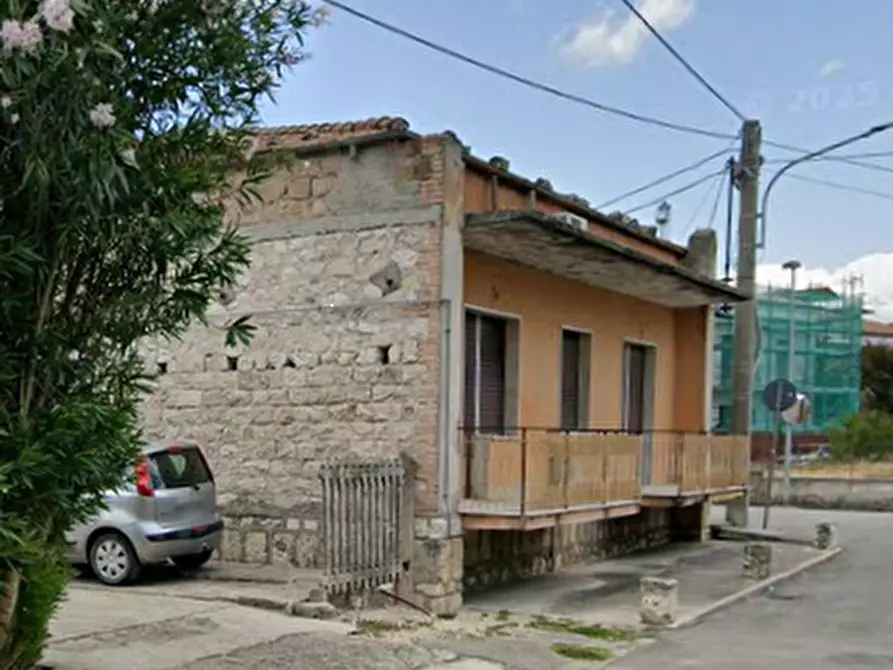 Immagine 13 di Casa indipendente in vendita  in Via Leonardo Da Vinci a Venafro