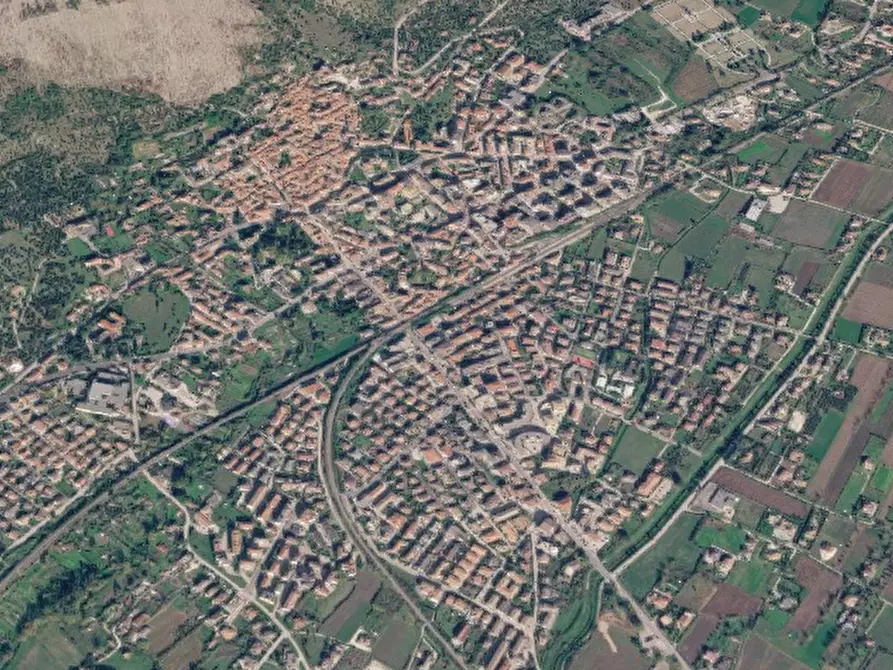 Immagine 20 di Casa indipendente in vendita  in Via Leonardo Da Vinci a Venafro