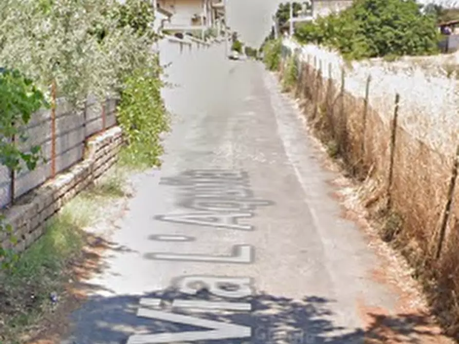Immagine 4 di Garage in vendita  in Via L' Aquila a Albano Laziale