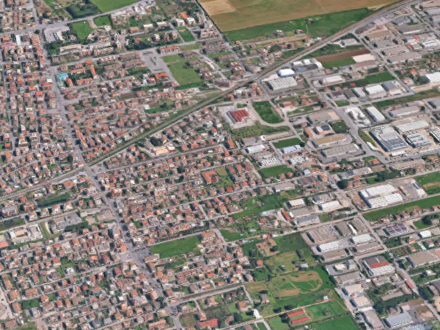 Immagine 10 di Garage in vendita  in Via L' Aquila a Albano Laziale