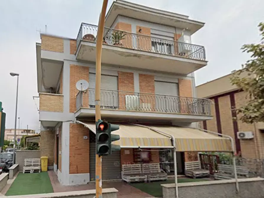 Immagine 1 di Appartamento in vendita  in Via Santa Barbara a Nettuno