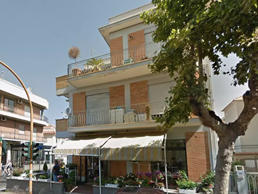Immagine 3 di Appartamento in vendita  in Via Santa Barbara a Nettuno