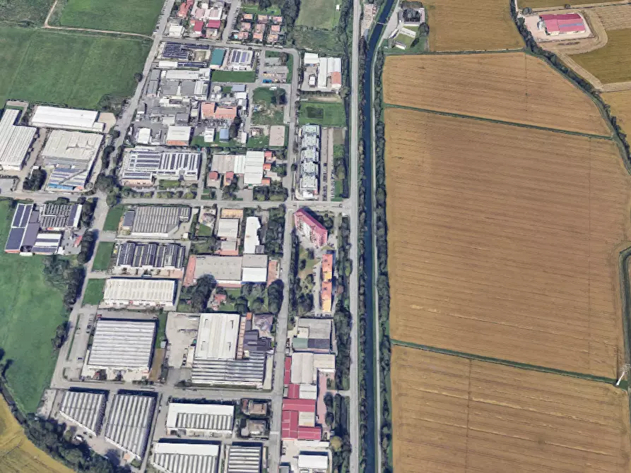 Immagine 14 di Laboratorio in vendita  in Via P. Mascagni a Casarile