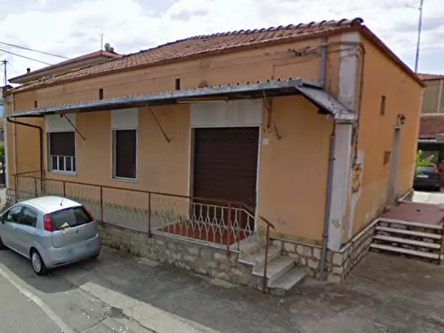 Immagine 1 di Casa indipendente in vendita  in Via Leonardo Da Vinci a Venafro
