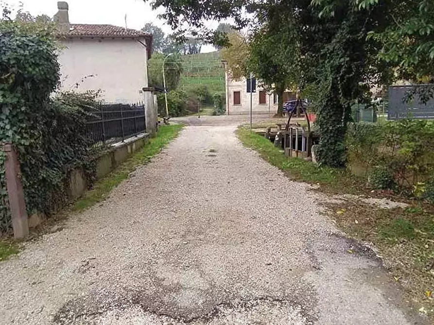 Immagine 5 di Laboratorio in vendita  in Via Francesco Baracca a Giavera Del Montello