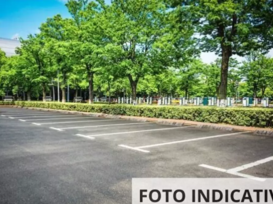 Immagine 3 di Posto auto in vendita  in Via per Inzago a Cassano D'adda