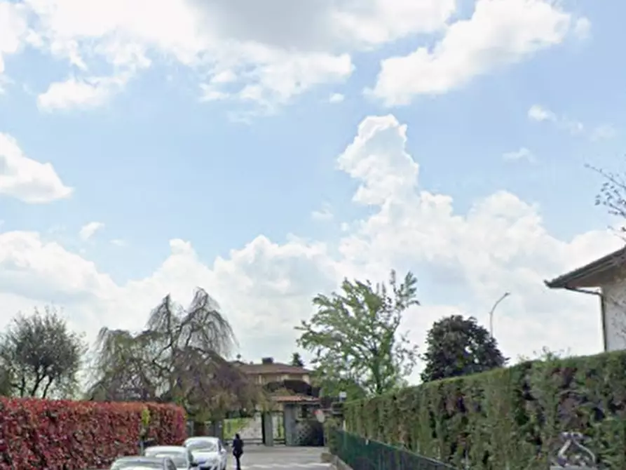 Immagine 12 di Posto auto in vendita  in Via per Inzago a Cassano D'adda