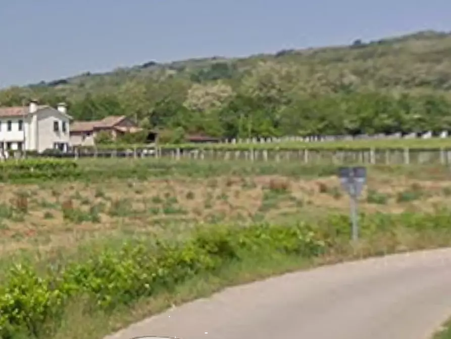 Immagine 22 di Stabile in vendita  in Via San Carlo a Volpago Del Montello