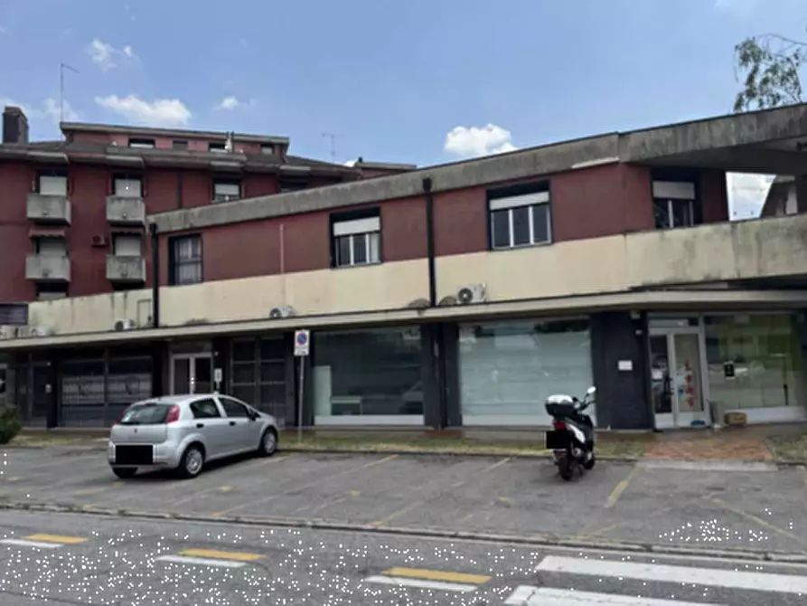 Immagine 6 di Appartamento in vendita  in Viale Italia a Conegliano