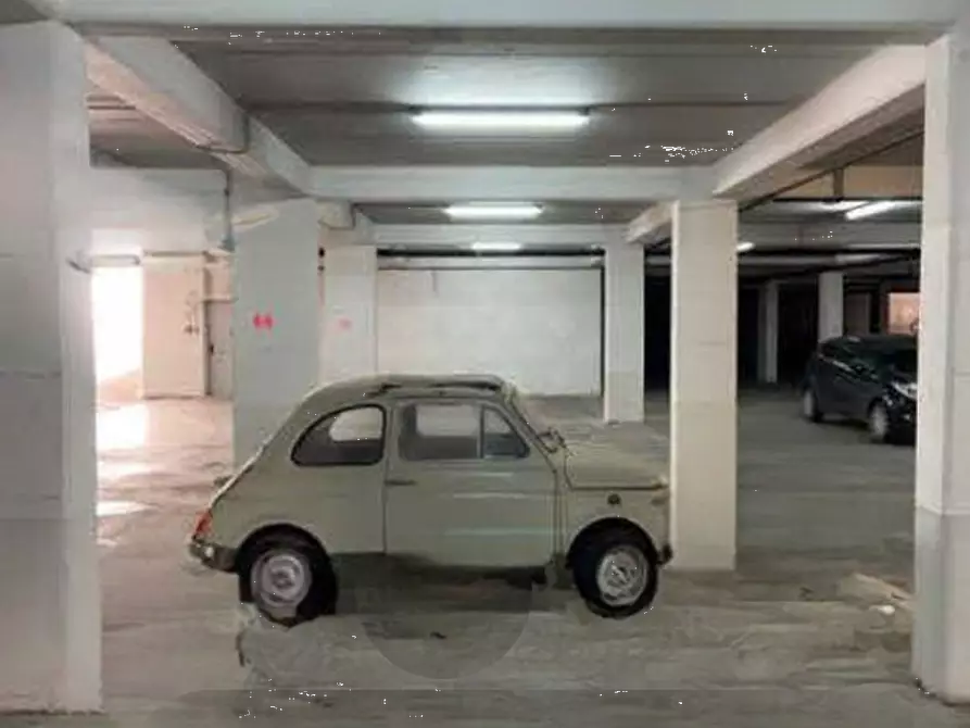 Immagine 1 di Posto auto in vendita  in  Via Monte Terminillo a L'aquila