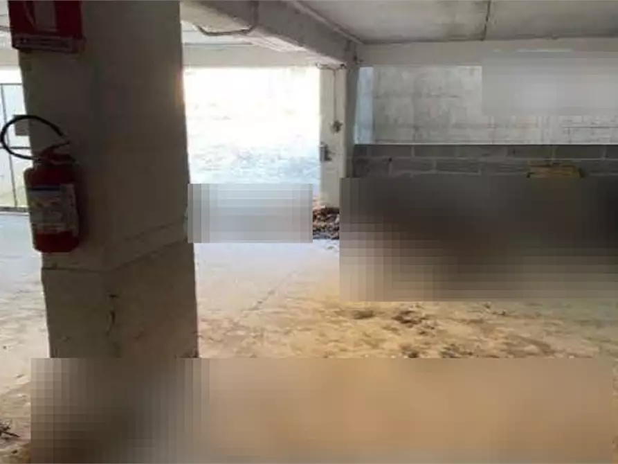 Immagine 2 di Posto auto in vendita  in Via Monte Terminillo a L'aquila