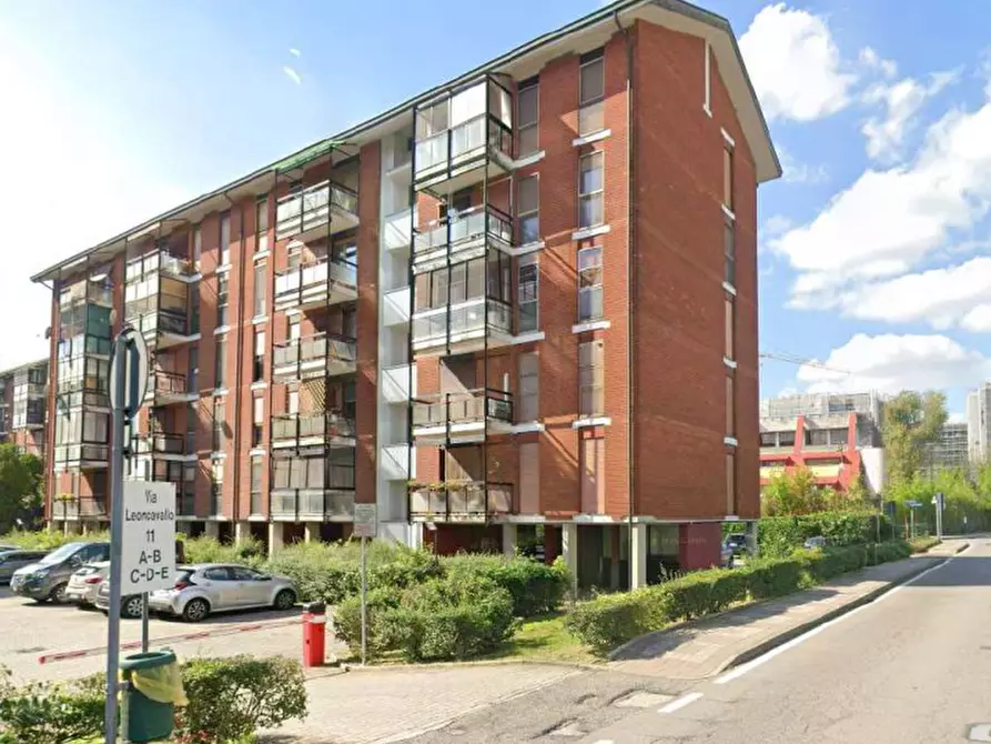 Immagine 1 di Appartamento in vendita  in Via Ruggero Leoncavallo a Pieve Emanuele