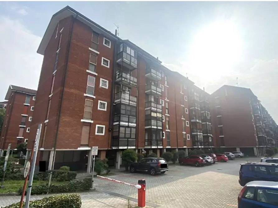 Immagine 4 di Appartamento in vendita  in Via Ruggero Leoncavallo a Pieve Emanuele