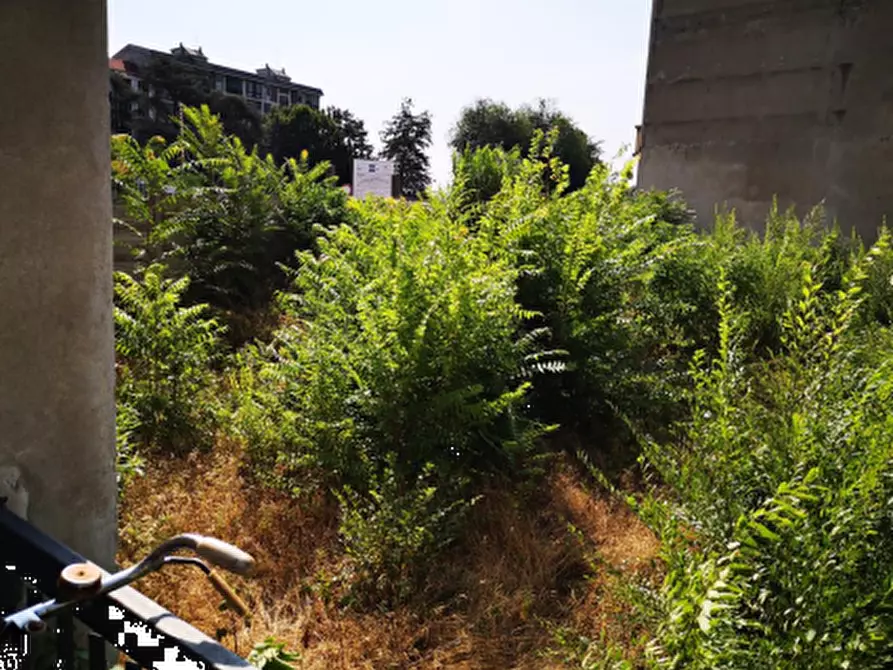 Immagine 1 di Terreno edificabile in vendita  in Piazza Tirana a Milano