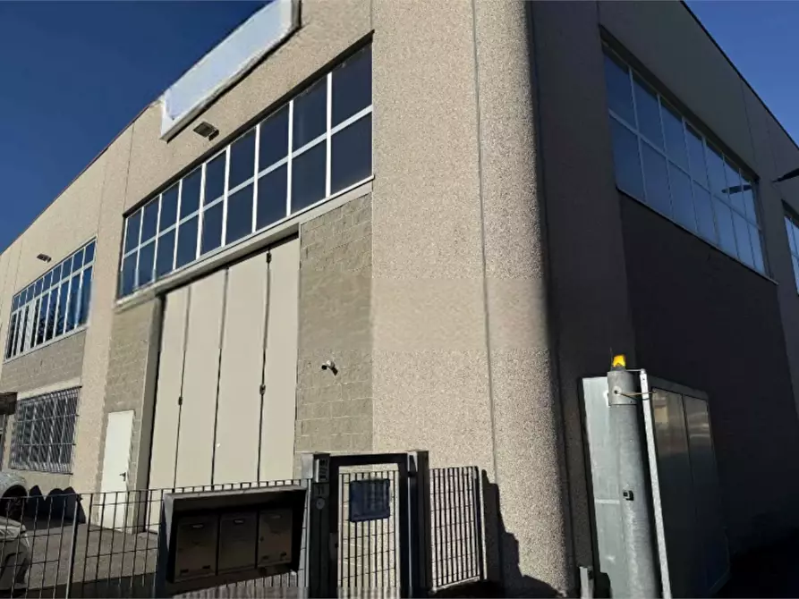 Immagine 1 di Capannone industriale in vendita  in Via Vincenzo Muccioli a Grumello Del Monte
