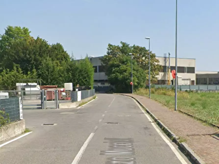 Immagine 3 di Capannone industriale in vendita  in Via Vincenzo Muccioli a Grumello Del Monte