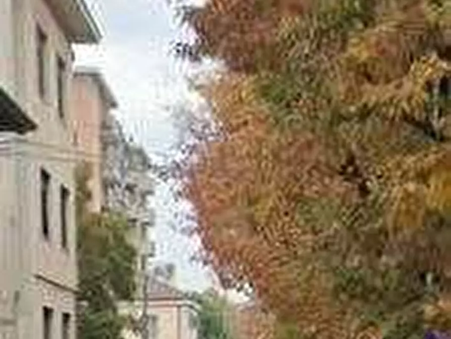 Immagine 10 di Garage in vendita  in Via Dante Alighieri a Brugherio