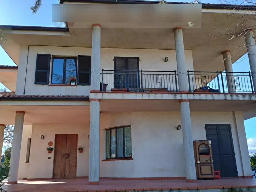 Immagine 3 di Villa in vendita  in Via Cardinali a Monte San Pietrangeli