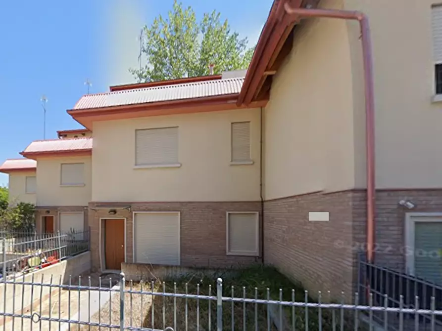 Immagine 8 di Villetta a schiera in vendita  in Via Palazzo Bianchetti a Ozzano Dell'emilia