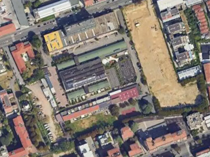 Immagine 6 di Garage in vendita  in Via Ambrogio Binda a Milano