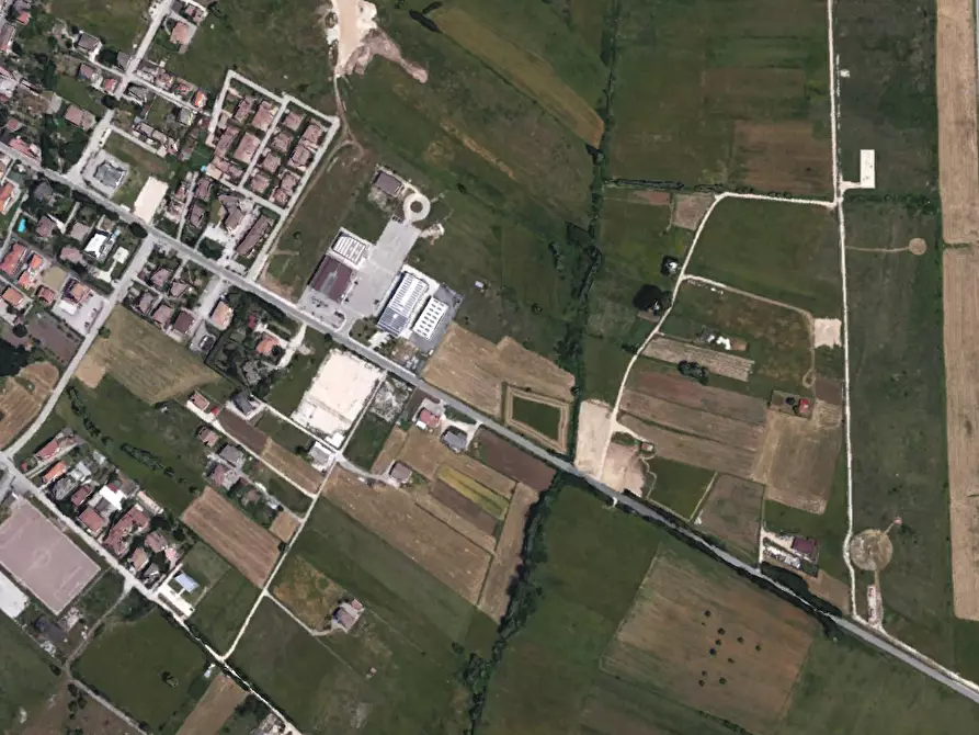 Immagine 7 di Villa in vendita  in  Via dell'aringo a L'aquila