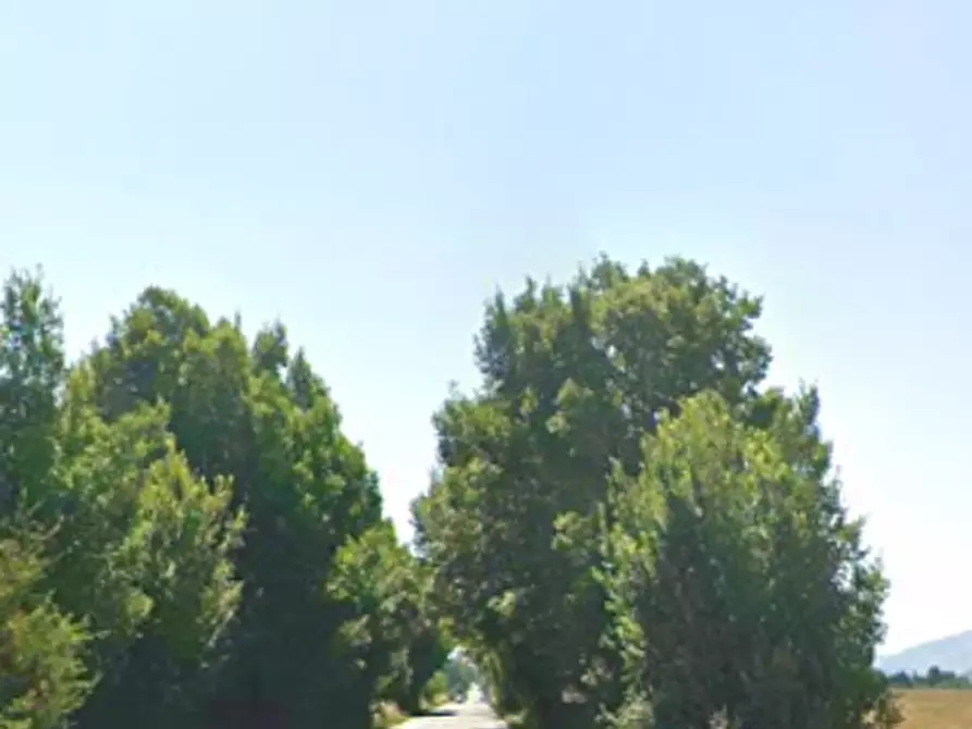 Immagine 13 di Villa in vendita  in  Via dell'aringo a L'aquila