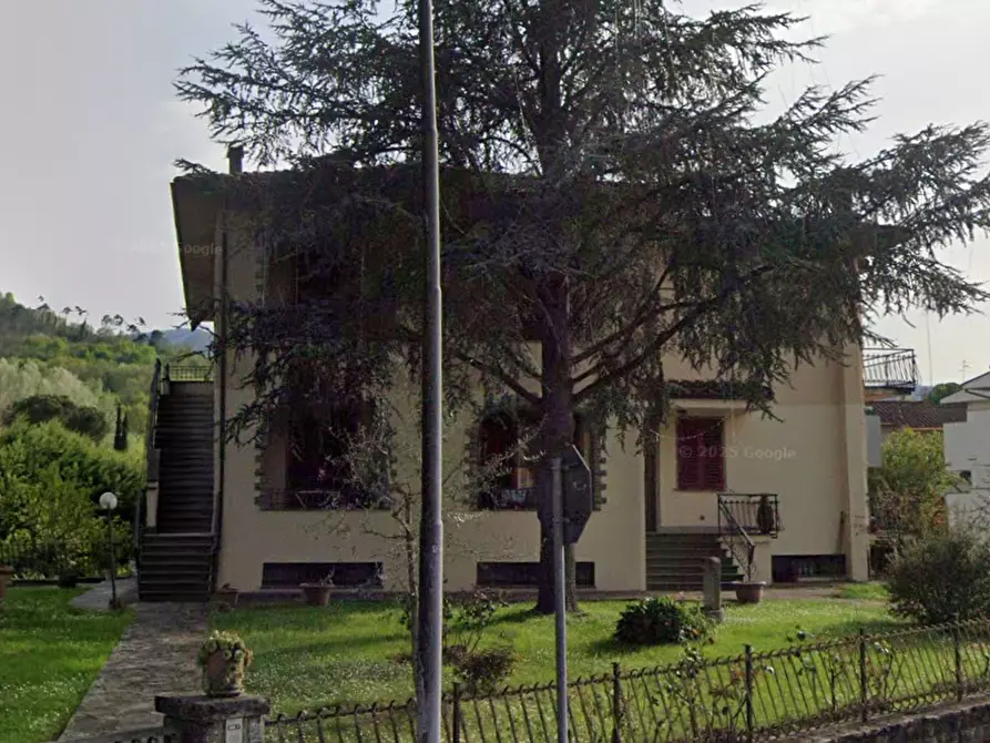 Immagine 3 di Casa indipendente in vendita  in Via Cavour a Vicchio