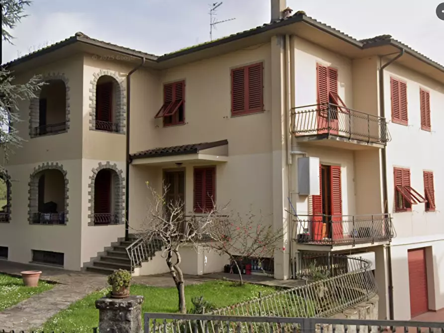 Immagine 2 di Casa indipendente in vendita  in Via Cavour a Vicchio