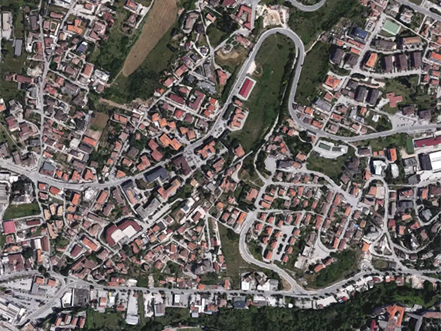 Immagine 3 di Magazzino in vendita  in Via Monte Terminillo a L'aquila