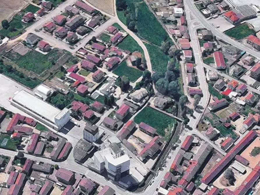 Immagine 7 di Garage in vendita  in Via Piave a Casalgrasso
