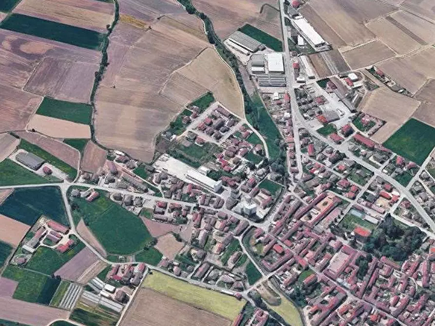 Immagine 8 di Garage in vendita  in Via Piave a Casalgrasso