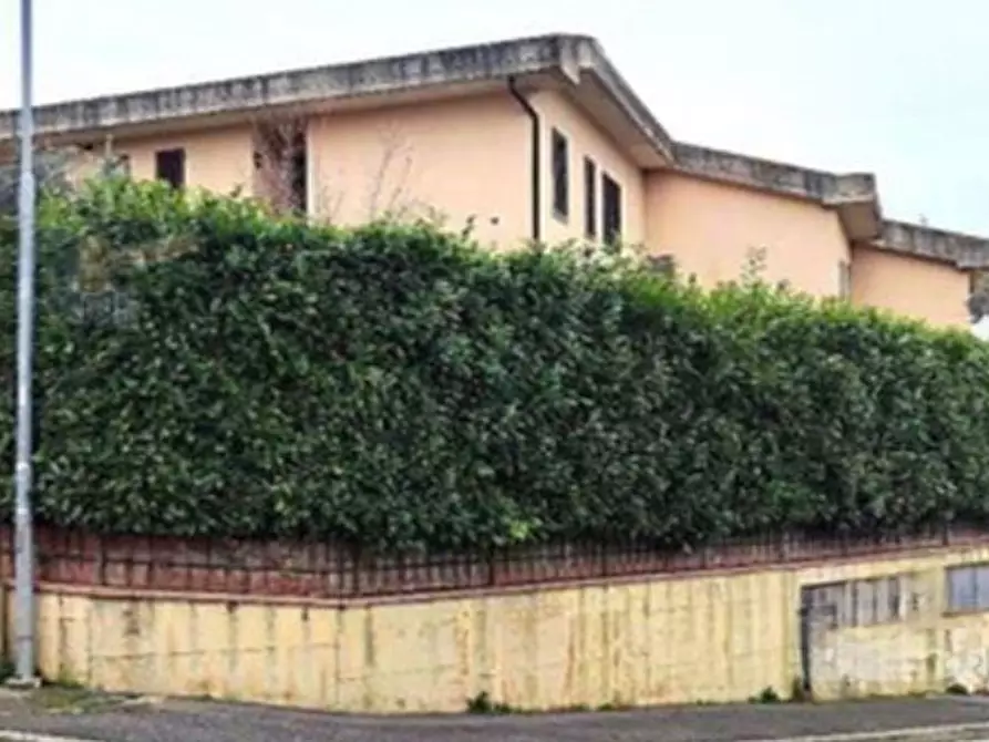 Immagine 1 di Appartamento in vendita  in Via Salvador Allende a Firenze